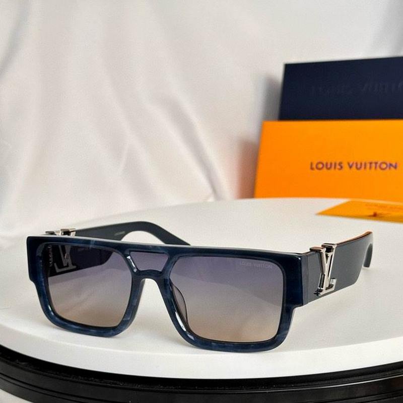 LV Sunglasses 165